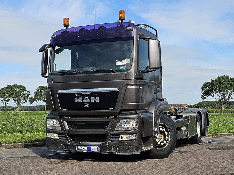 MAN 26.400 TGS 6X2 LL STEERAXLE - 驾驶室底盘卡车:图1 MAN 26.400 TGS 6X2 LL STEERAXLE - 驾驶室底盘卡车:图1