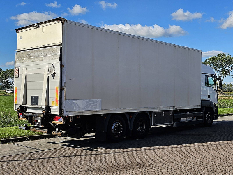 MAN 26.440 TGA LX 6X2 SIDE DOORS - 厢式卡车:图3 MAN 26.440 TGA LX 6X2 SIDE DOORS - 厢式卡车:图3