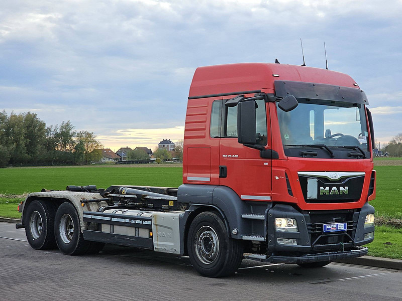 MAN 26.440 TGS - 吊钩升降车:图5 MAN 26.440 TGS - 吊钩升降车:图5