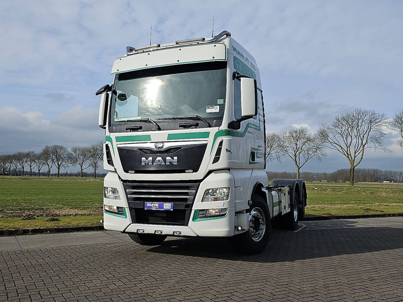 MAN 26.500 TGX XXL 6X2-4 LL WB420 - 驾驶室底盘卡车:图1 MAN 26.500 TGX XXL 6X2-4 LL WB420 - 驾驶室底盘卡车:图1