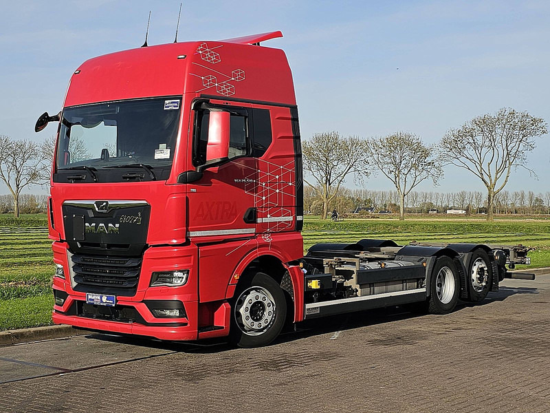 MAN 26.510 TGX - 集装箱运输车/ 可拆卸车身的卡车:图2 MAN 26.510 TGX - 集装箱运输车/ 可拆卸车身的卡车:图2