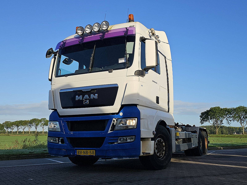 MAN 28.440 TGX - 吊钩升降车:图1 MAN 28.440 TGX - 吊钩升降车:图1