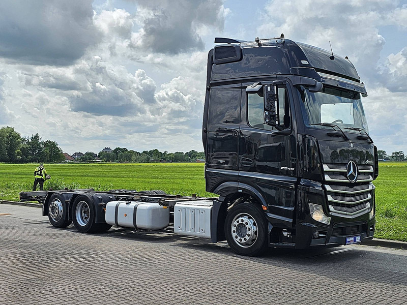 Mercedes-Benz ACTROS 2540 GIGASPACE 6X2 - 集装箱运输车/ 可拆卸车身的卡车:图5 Mercedes-Benz ACTROS 2540 GIGASPACE 6X2 - 集装箱运输车/ 可拆卸车身的卡车:图5
