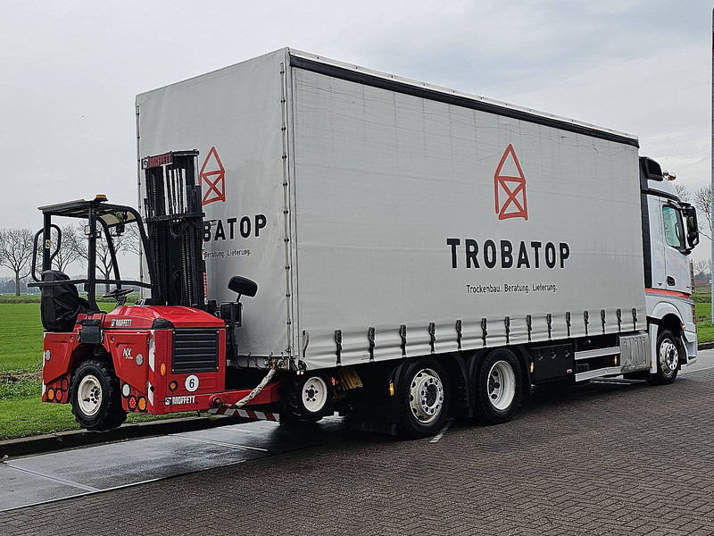 Mercedes-Benz ACTROS 2542 LS 6X2 RET. MOFFET 2020 - 侧帘卡车:图3 Mercedes-Benz ACTROS 2542 LS 6X2 RET. MOFFET 2020 - 侧帘卡车:图3