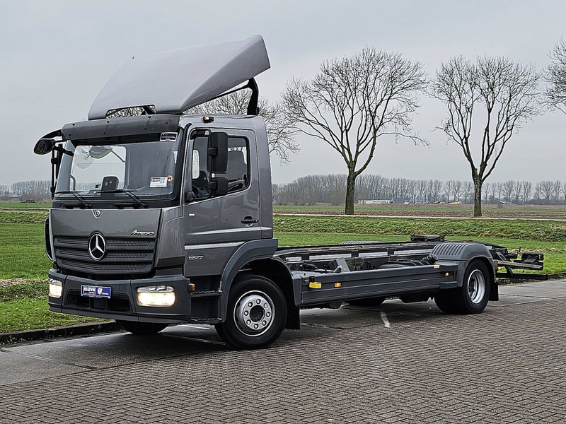 Mercedes-Benz ATEGO 1227 AIRCO WB 475 AHK - 集装箱运输车/ 可拆卸车身的卡车:图2 Mercedes-Benz ATEGO 1227 AIRCO WB 475 AHK - 集装箱运输车/ 可拆卸车身的卡车:图2