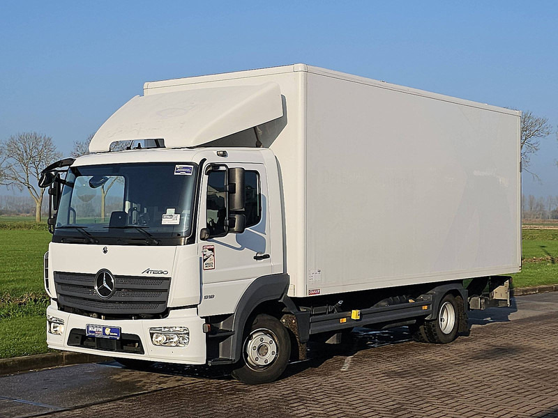 Mercedes-Benz ATEGO 918 - 厢式卡车:图2 Mercedes-Benz ATEGO 918 - 厢式卡车:图2