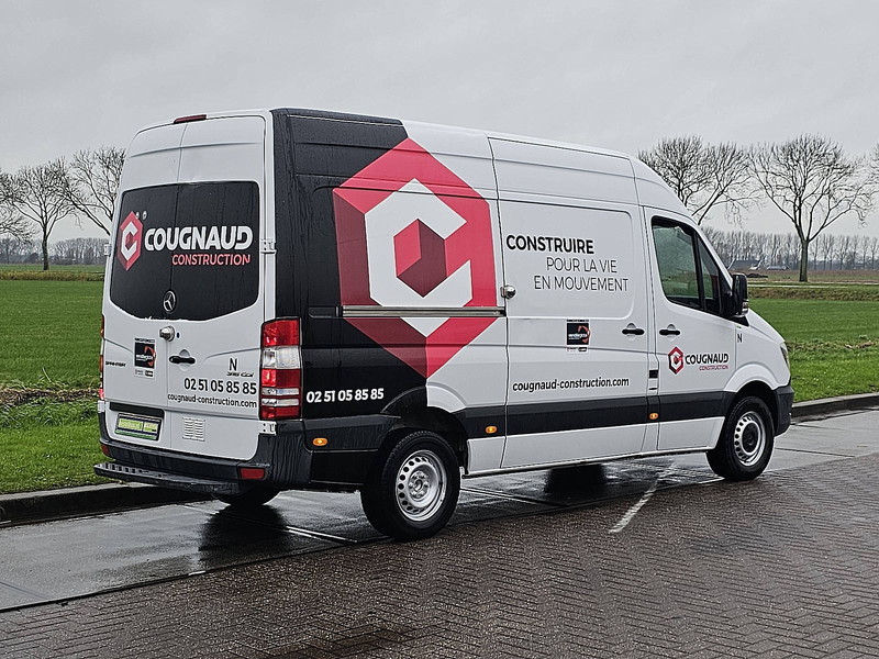 Mercedes-Benz Sprinter 316 CDI L2H2 - 无侧窗厢式货车:图3 Mercedes-Benz Sprinter 316 CDI L2H2 - 无侧窗厢式货车:图3