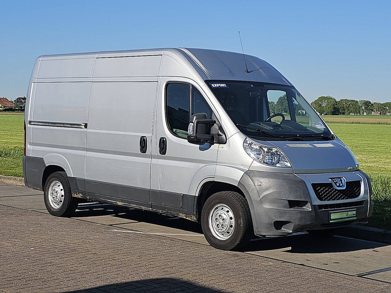 Peugeot Boxer 3.0 3.0 ltr - 无侧窗厢式货车:图5 Peugeot Boxer 3.0 3.0 ltr - 无侧窗厢式货车:图5