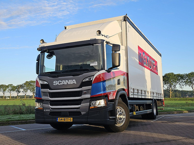 Scania P250 3T LIFT EDSCHA - 侧帘卡车:图1 Scania P250 3T LIFT EDSCHA - 侧帘卡车:图1