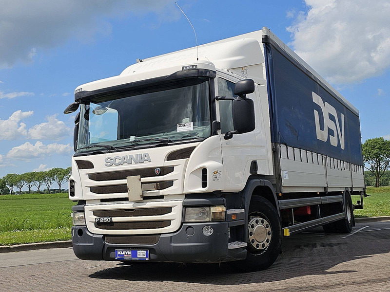 Scania P250 4X2 TAILLIFT - 侧帘卡车:图1 Scania P250 4X2 TAILLIFT - 侧帘卡车:图1