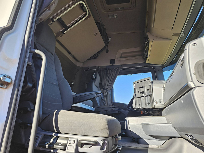 Scania R490 TL 8X2 CROWN EDITION 租赁 Scania R490 TL 8X2 CROWN EDITION：图7