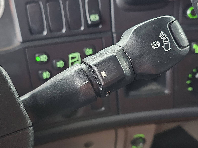 牵引车 Scania R490：图14