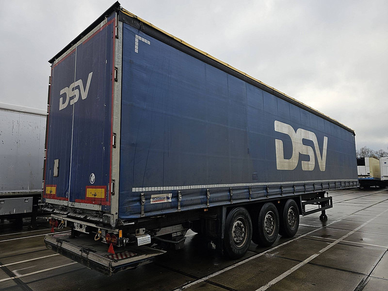 Schmitz Cargobull SCB*S3T 2 TONS BÄR LIFT - 侧帘半拖车:图2 Schmitz Cargobull SCB*S3T 2 TONS BÄR LIFT - 侧帘半拖车:图2