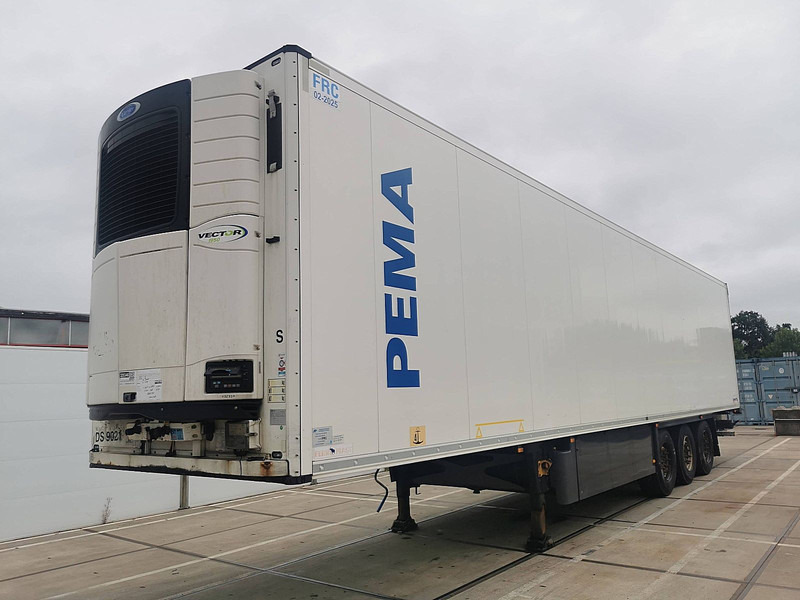 Schmitz Cargobull SKO 24 EURO MEATRAIL - 冷藏半拖车:图1 Schmitz Cargobull SKO 24 EURO MEATRAIL - 冷藏半拖车:图1