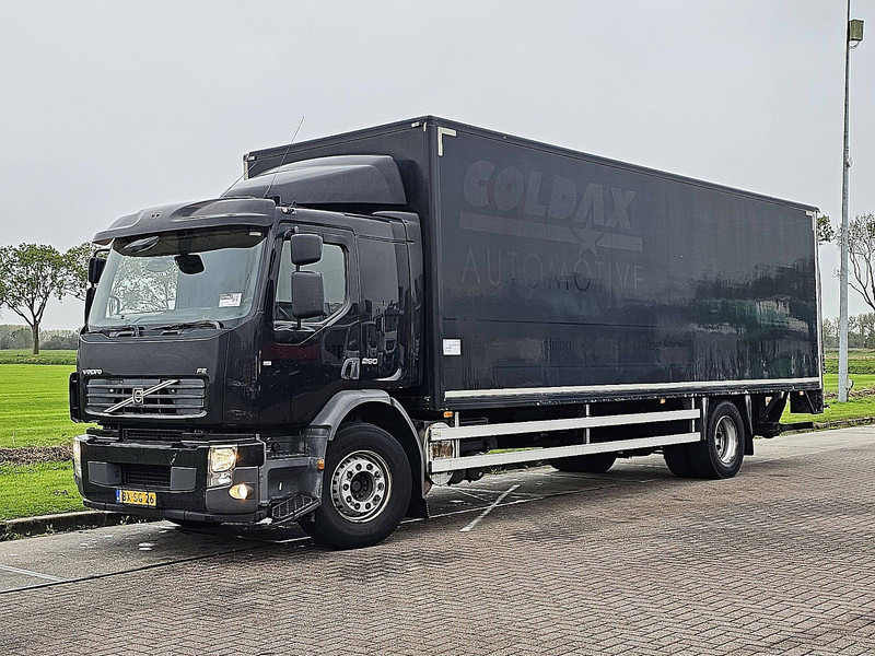 Volvo FE 250.18 - 厢式卡车:图2 Volvo FE 250.18 - 厢式卡车:图2