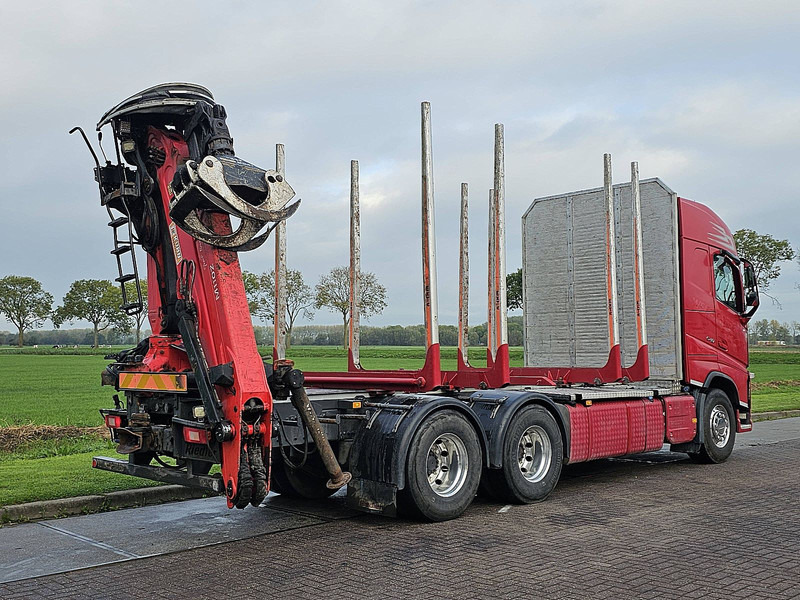 Volvo FH 540 6X4 EPSILON M110Z82 - 木材运输车, 起重车:图3 Volvo FH 540 6X4 EPSILON M110Z82 - 木材运输车, 起重车:图3