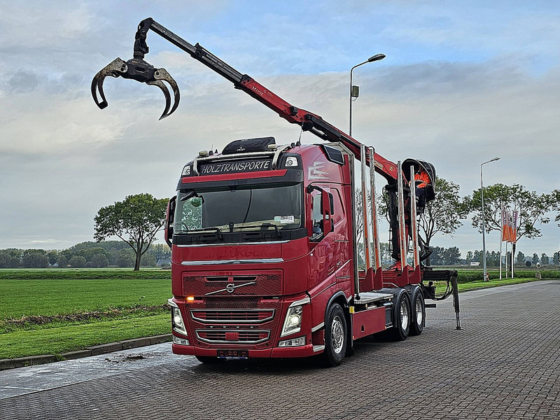 Volvo FH 540 6X4 EPSILON M110Z82 - 木材运输车, 起重车:图2 Volvo FH 540 6X4 EPSILON M110Z82 - 木材运输车, 起重车:图2