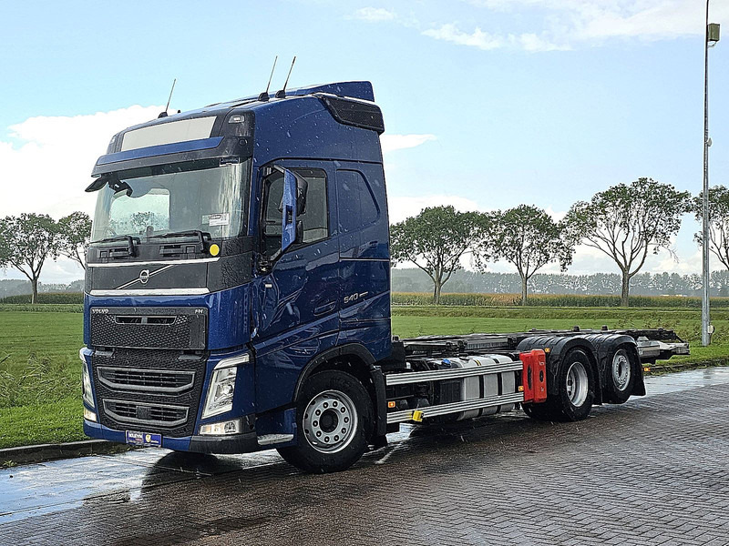 Volvo FH 540 - 集装箱运输车/ 可拆卸车身的卡车:图2 Volvo FH 540 - 集装箱运输车/ 可拆卸车身的卡车:图2