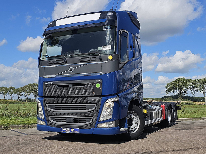 Volvo FH 540 - 集装箱运输车/ 可拆卸车身的卡车:图1 Volvo FH 540 - 集装箱运输车/ 可拆卸车身的卡车:图1