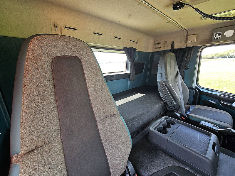 牵引车 Volvo FM 460 13LTR 6X2 STEERED:图12 牵引车 Volvo FM 460 13LTR 6X2 STEERED:图12