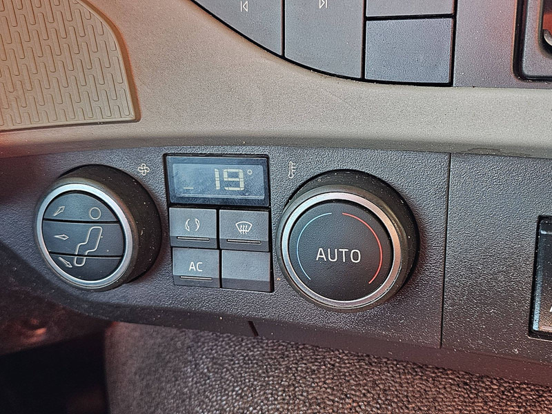 栏板式/ 平板卡车, 起重车 Volvo FM 460 8X2 HMF 3220 K5：图10