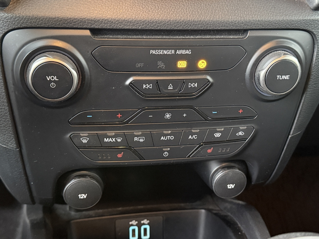 Ford Ranger 2.0L Ecoblue Raptor DoKa 4x4 Standheizung - 平板货车, 康比货车:图3 Ford Ranger 2.0L Ecoblue Raptor DoKa 4x4 Standheizung - 平板货车, 康比货车:图3