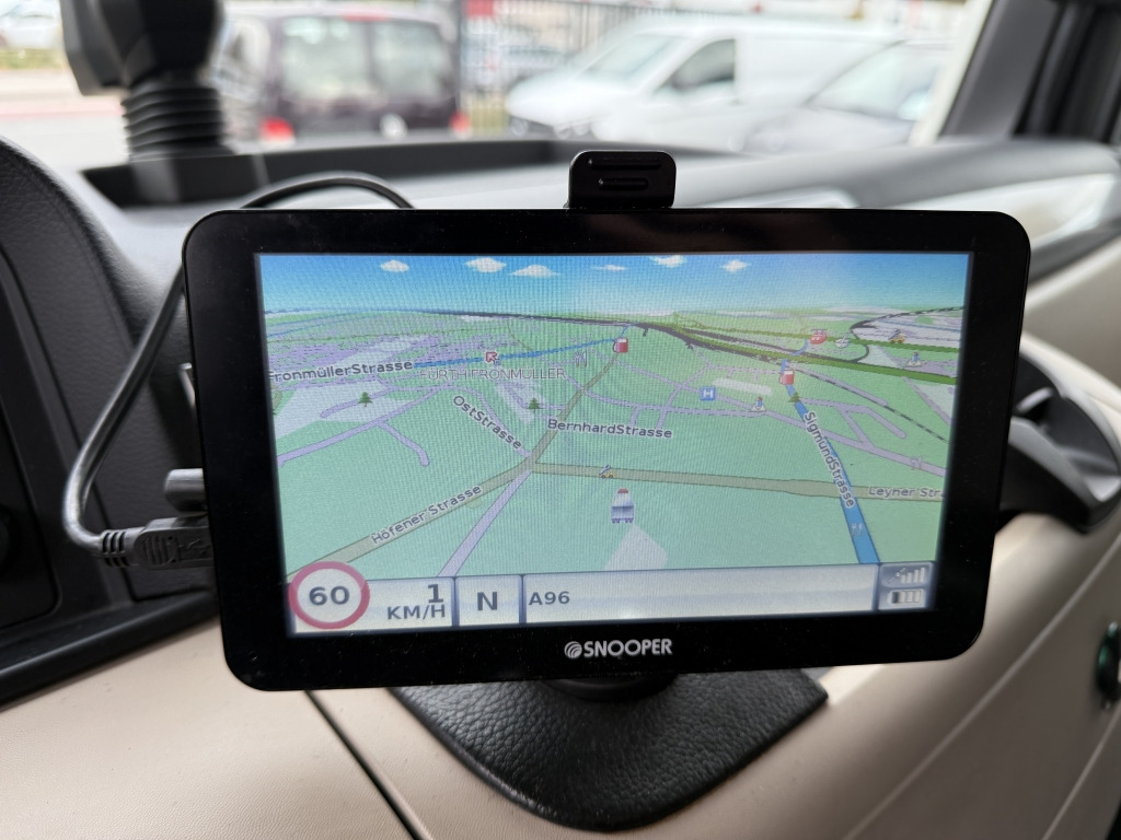 MAN TGL 12.220 Klimaautom. Kamera NAVI 7,1m Koff+LBW - 厢式卡车:图3 MAN TGL 12.220 Klimaautom. Kamera NAVI 7,1m Koff+LBW - 厢式卡车:图3