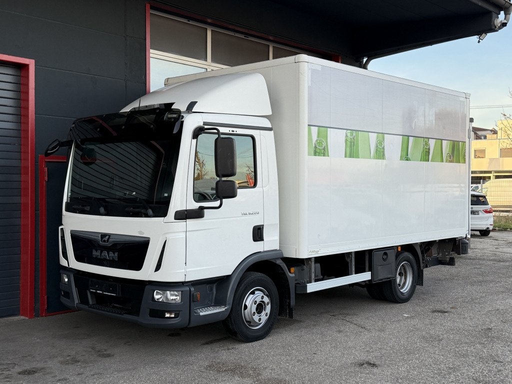 MAN TGL 8.220 Klima 4,45m+LBW AHK 1.Hand Ori.76.km - 厢式货车:图1 MAN TGL 8.220 Klima 4,45m+LBW AHK 1.Hand Ori.76.km - 厢式货车:图1