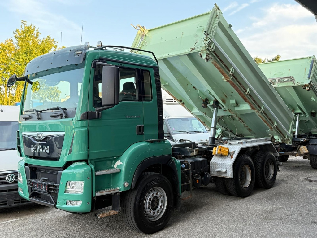 MAN TGS 26.500 6x4 12m³ Kipper Retarder NAVI 1.Hand - 翻斗车:图1 MAN TGS 26.500 6x4 12m³ Kipper Retarder NAVI 1.Hand - 翻斗车:图1