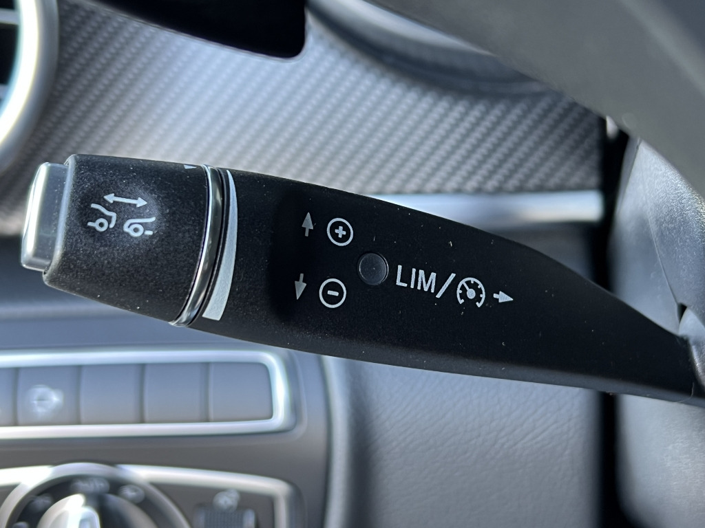 汽车 Mercedes-Benz V 250 4Matic LANG AVANTGARDE AMG LINE Burmester：图15