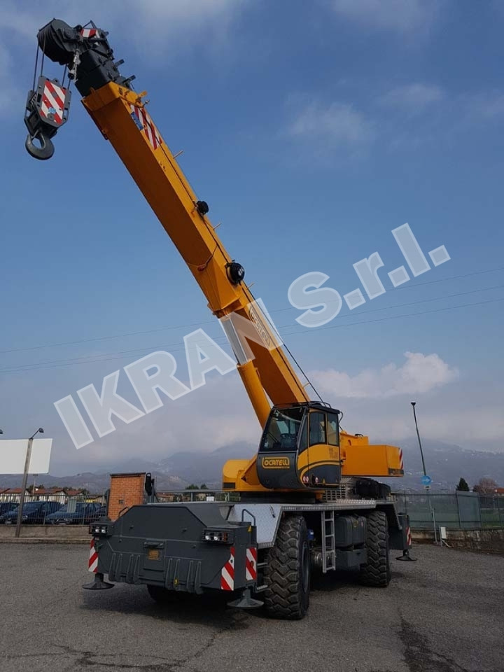 Locatelli GRIL 70.65 - 越野起重机:图3 Locatelli GRIL 70.65 - 越野起重机:图3