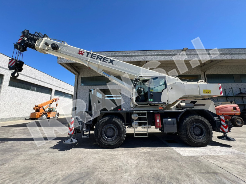 Terex Quadstar 1075L - 越野起重机:图1 Terex Quadstar 1075L - 越野起重机:图1