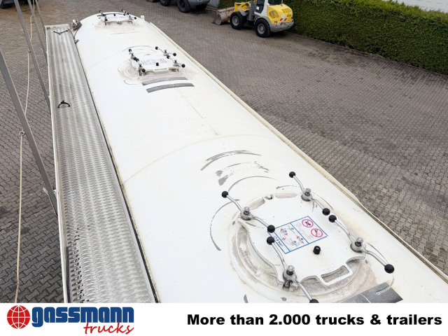 Feldbinder EUT 38.3-3, Liftachse, 3 Kammern, ca. 38.000l - 筒仓拖车:图3 Feldbinder EUT 38.3-3, Liftachse, 3 Kammern, ca. 38.000l - 筒仓拖车:图3