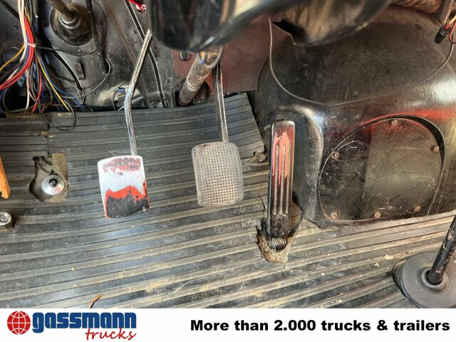 Ford FK 2500 4x2 LF8 Feuerwehr - 消防车:图5 Ford FK 2500 4x2 LF8 Feuerwehr - 消防车:图5