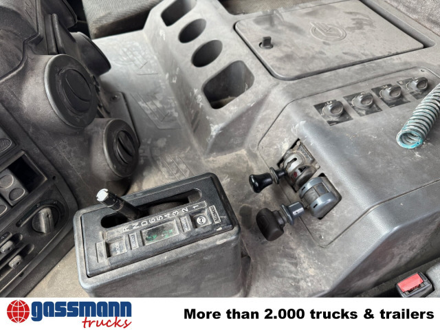 Iveco ASTRA HHD8 86.48-80 8x6 Mulde ca. 24m³ - 自卸车:图5 Iveco ASTRA HHD8 86.48-80 8x6 Mulde ca. 24m³ - 自卸车:图5