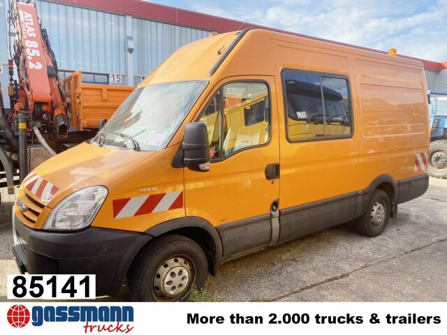 Iveco Daily 35S12 2,3 HPI 4x2, 8 Sitzplätze - 长途客车:图1 Iveco Daily 35S12 2,3 HPI 4x2, 8 Sitzplätze - 长途客车:图1