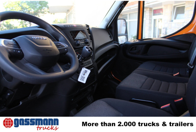 Iveco Daily 70C18H 4x2 mit Kran HMF 340-K3, Funk - 翻斗车, 起重车:图3 Iveco Daily 70C18H 4x2 mit Kran HMF 340-K3, Funk - 翻斗车, 起重车:图3