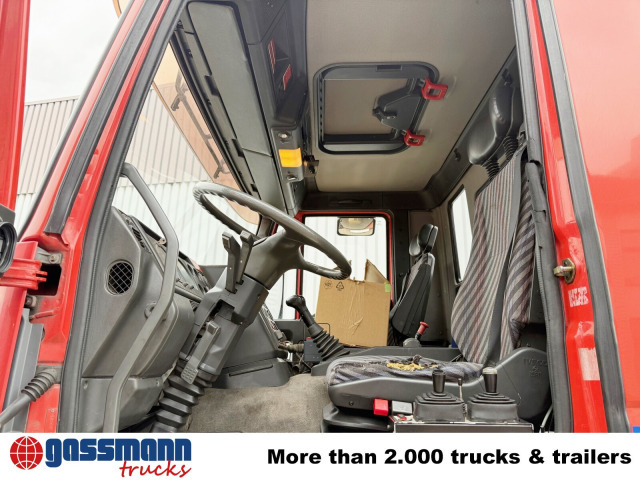 Iveco EuroTech 240E38 6x2-4, Lift-/Lenkachse, - 吊钩升降车, 起重车:图3 Iveco EuroTech 240E38 6x2-4, Lift-/Lenkachse, - 吊钩升降车, 起重车:图3
