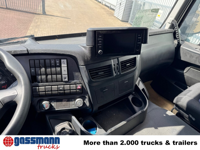 Iveco X-Way AD360X40Z/P 8x4 - 驾驶室底盘卡车:图4 Iveco X-Way AD360X40Z/P 8x4 - 驾驶室底盘卡车:图4