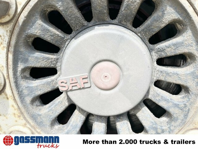 Krone SDP 27 , Edscha-Verdeck - 栏板式/ 平板半拖车:图3 Krone SDP 27 , Edscha-Verdeck - 栏板式/ 平板半拖车:图3