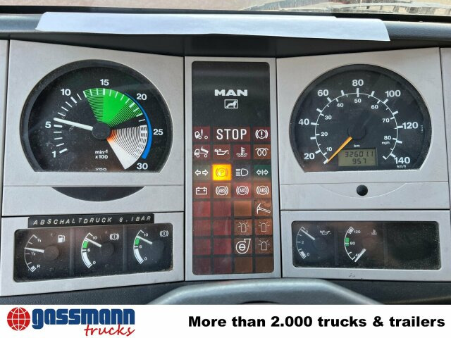 MAN 10.224 LC 4x2 BB Doka, LHF 16/12, 6-Zylinder - 消防车:图5 MAN 10.224 LC 4x2 BB Doka, LHF 16/12, 6-Zylinder - 消防车:图5