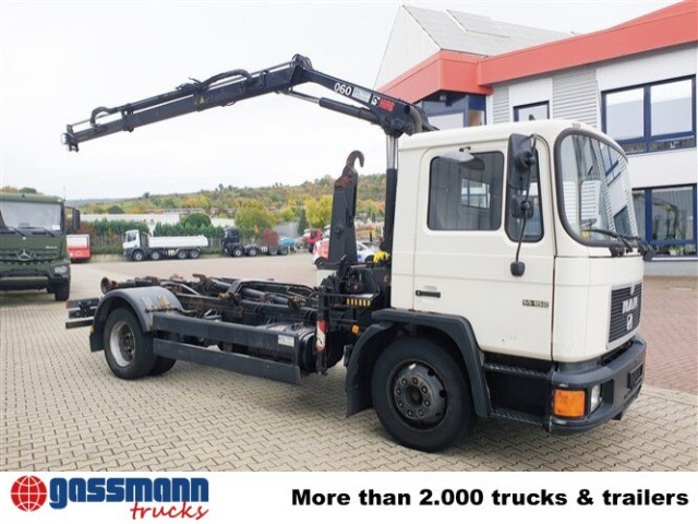 MAN 14.152 F 4x2 BB mit Kran Hiab 060-2 - 吊钩升降车, 起重车:图2 MAN 14.152 F 4x2 BB mit Kran Hiab 060-2 - 吊钩升降车, 起重车:图2
