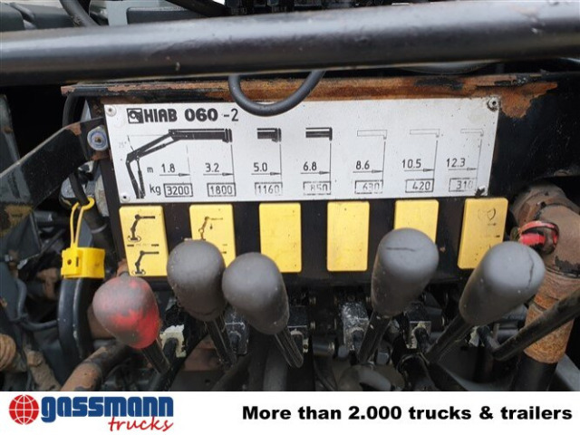 MAN 14.152 F 4x2 BB mit Kran Hiab 060-2 - 吊钩升降车, 起重车:图5 MAN 14.152 F 4x2 BB mit Kran Hiab 060-2 - 吊钩升降车, 起重车:图5