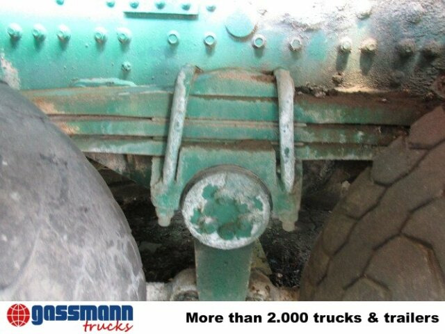 MAN 33.292 8x4 BB, 6-Zylinder - 搅拌泵卡车:图3 MAN 33.292 8x4 BB, 6-Zylinder - 搅拌泵卡车:图3