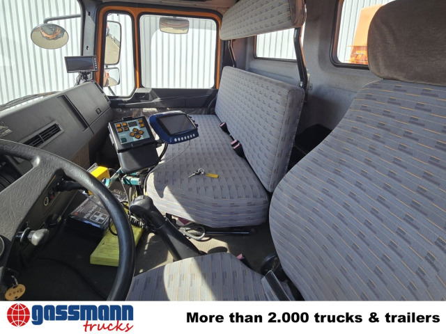 MAN F10 26.272 6x6, F90 - 驾驶室底盘卡车:图2 MAN F10 26.272 6x6, F90 - 驾驶室底盘卡车:图2