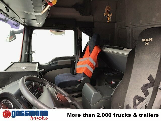 MAN TGA 26.440 6x2-2BL - 驾驶室底盘卡车:图4 MAN TGA 26.440 6x2-2BL - 驾驶室底盘卡车:图4