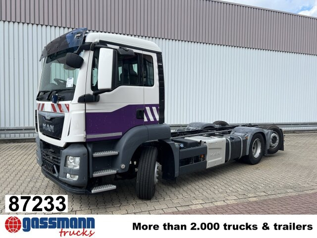 MAN TGS 26.320 6X2-4 BL, Lenk-/Liftachse, - 驾驶室底盘卡车:图1 MAN TGS 26.320 6X2-4 BL, Lenk-/Liftachse, - 驾驶室底盘卡车:图1