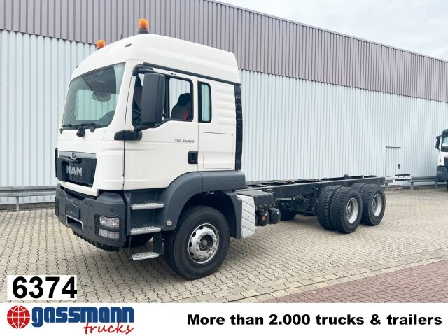 MAN TGS 33.360 6x4 BB, Häckslerkabine, NMV - 木材运输车:图1 MAN TGS 33.360 6x4 BB, Häckslerkabine, NMV - 木材运输车:图1