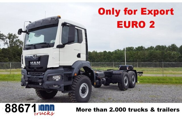 MAN TGS 33.440 6x6 BB CH, Euro2, Einzelbereifung - 驾驶室底盘卡车:图1 MAN TGS 33.440 6x6 BB CH, Euro2, Einzelbereifung - 驾驶室底盘卡车:图1