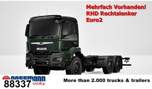 MAN TGS 33.440 6x6 BB CH RHD, Euro2, Rechtslenker, - 驾驶室底盘卡车:图1 MAN TGS 33.440 6x6 BB CH RHD, Euro2, Rechtslenker, - 驾驶室底盘卡车:图1